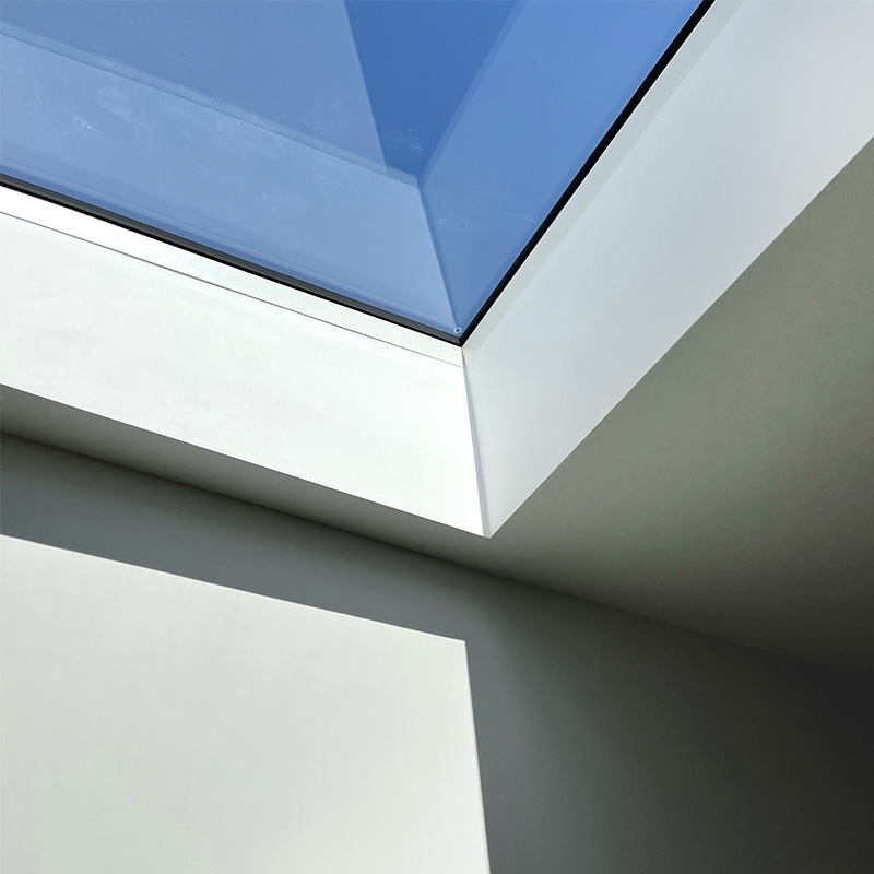 opening rooflight internal - EOS Rooflights Internal Roof Light closed - EOS Rooflgihts